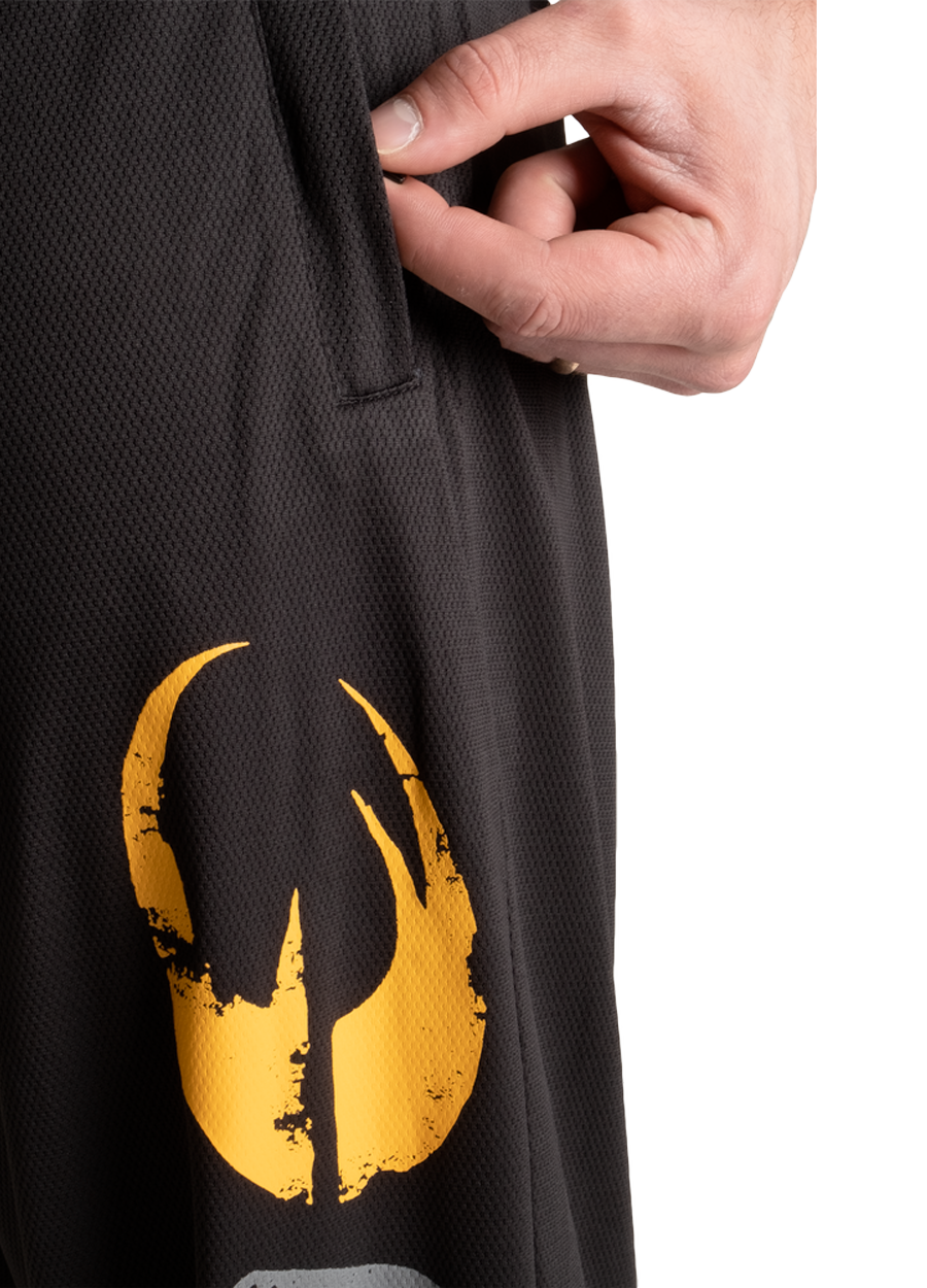 GASP Original Mesh Pants Black modellbild närbild ficka