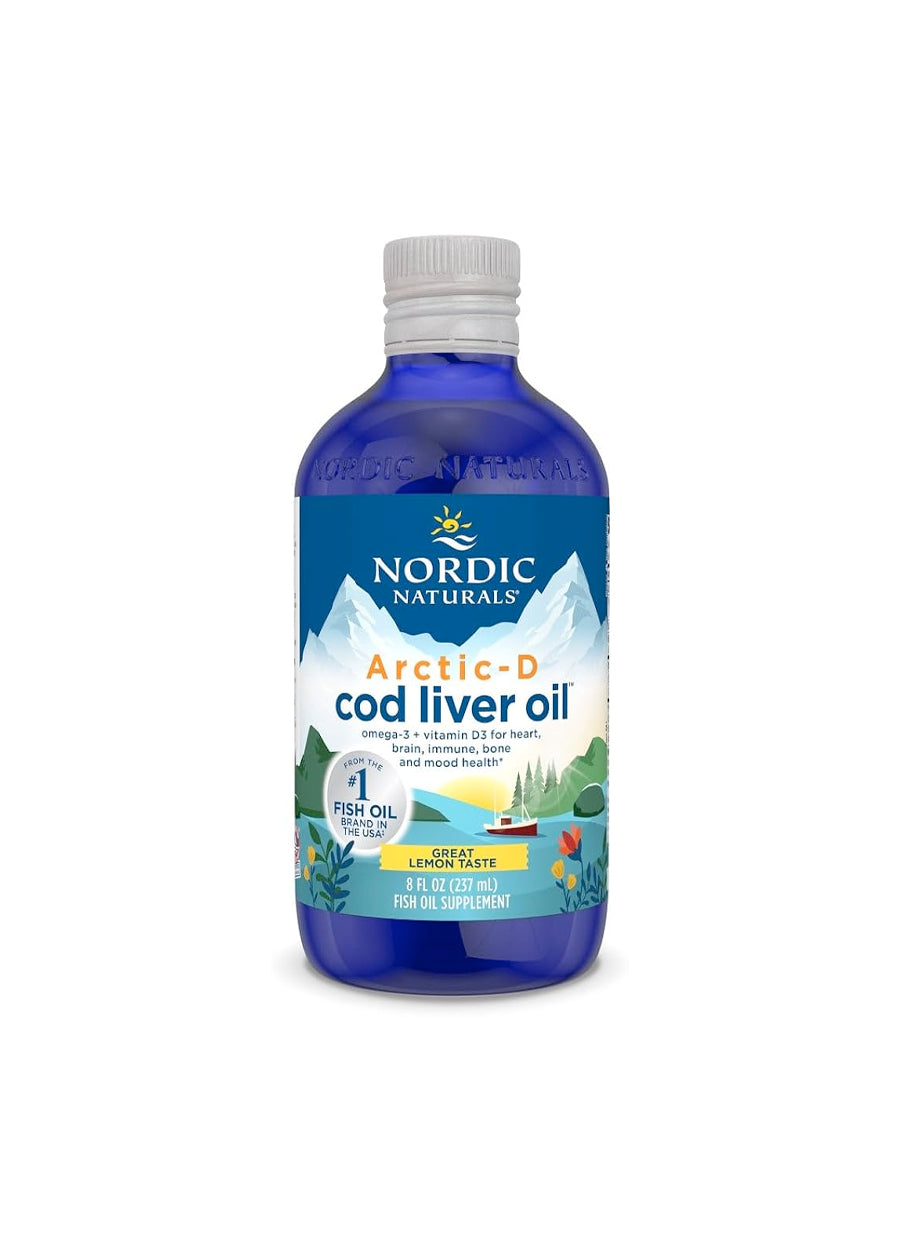 Nordic Naturals Arctic-D cod liver oil flaska i blått med skruvlock och citonetikett