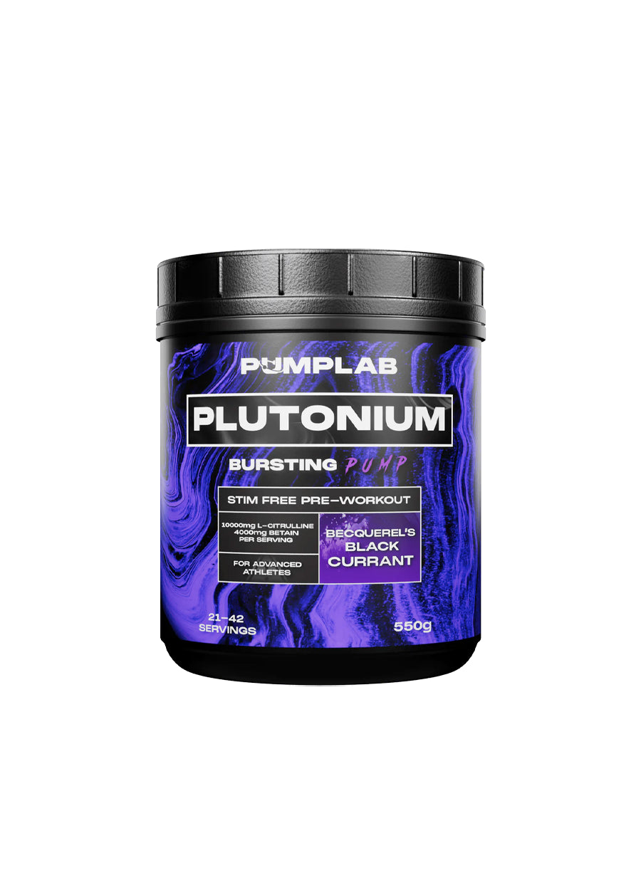 PumpLab PLUTONIUM Stim Free Pre-Workout 550g Becquerel's Black Currant Framsida