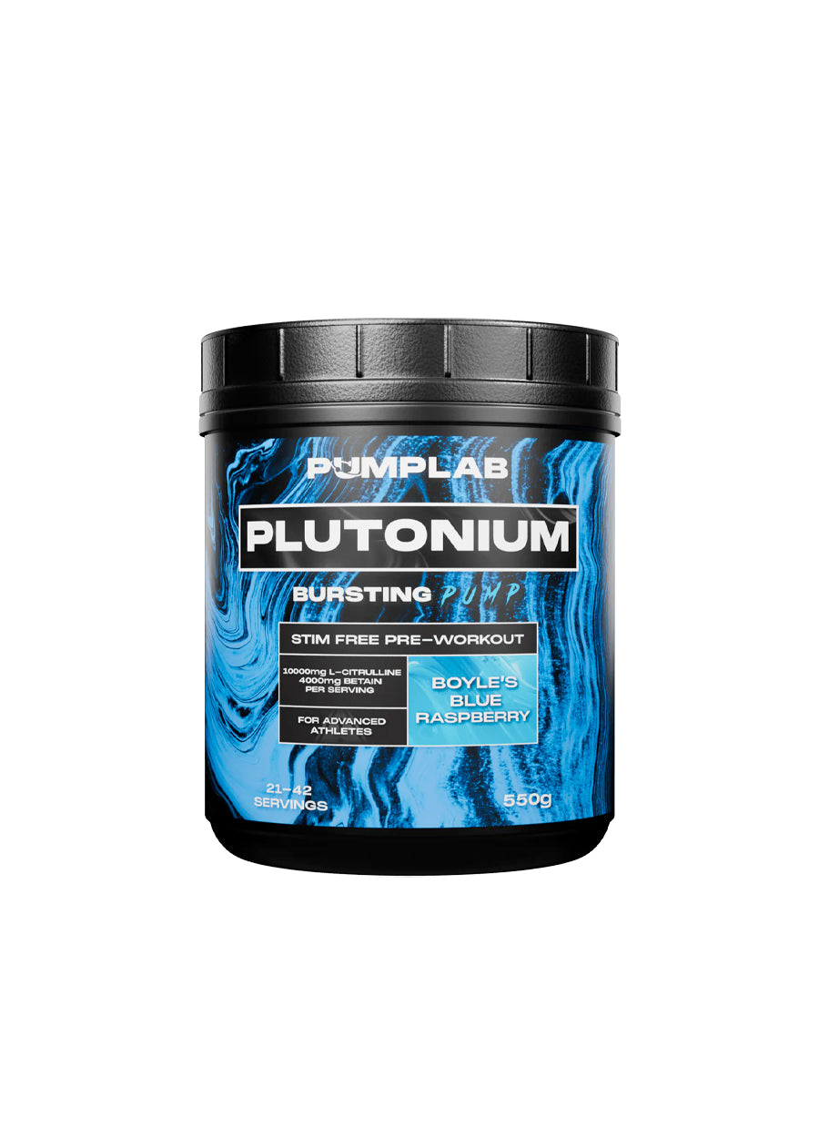 PumpLab PLUTONIUM Stim Free Pre-Workout 550g Boyle's Blue Raspberry Framsida