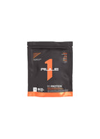 Proteinpåse R1 Protein 448 g i svart med orange nederkant och R1-logotyp